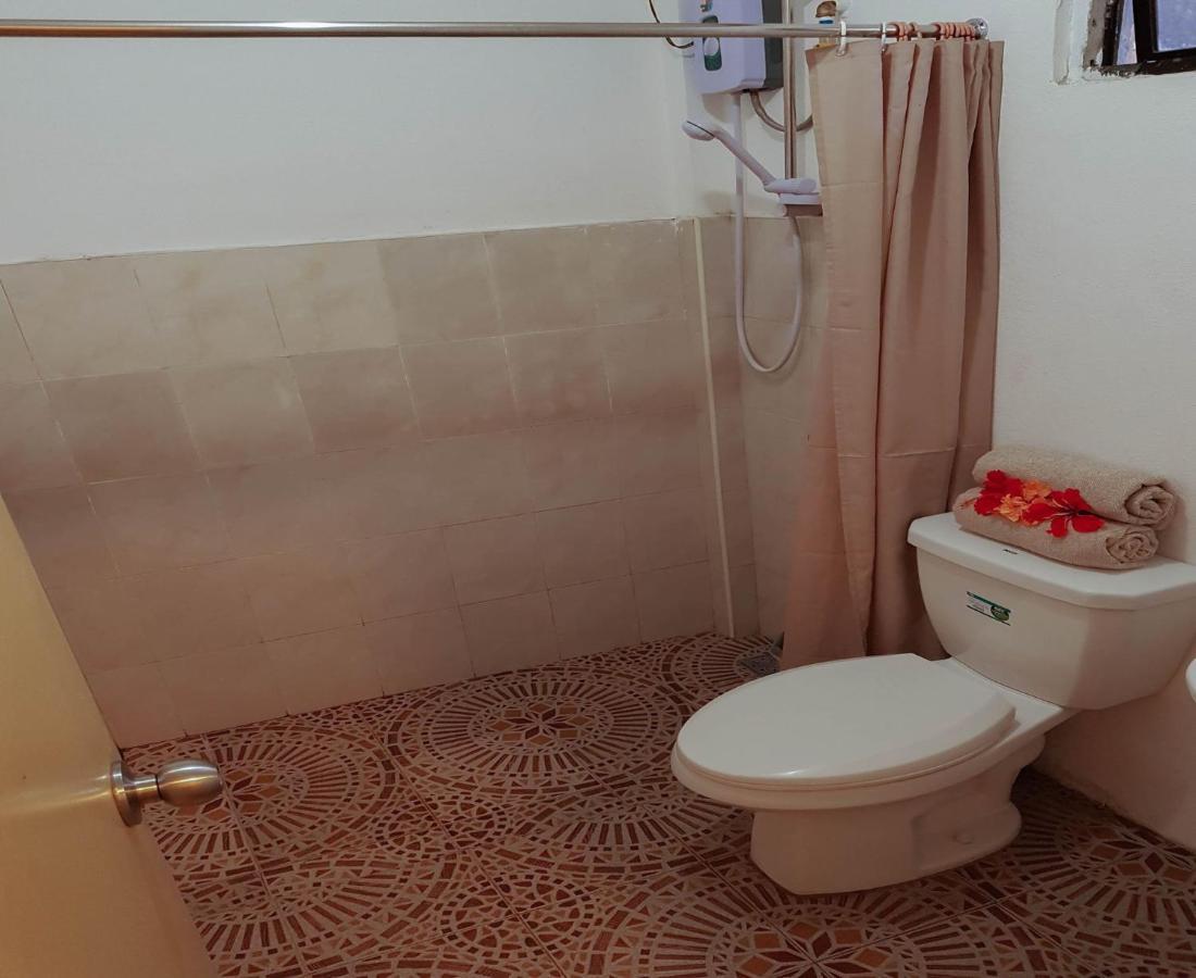 คาซา วิกตอเรีย รีสอร์ต แอนด์ เรสเตอรองต์ Hotel ปากุดปุด ภายนอก รูปภาพ